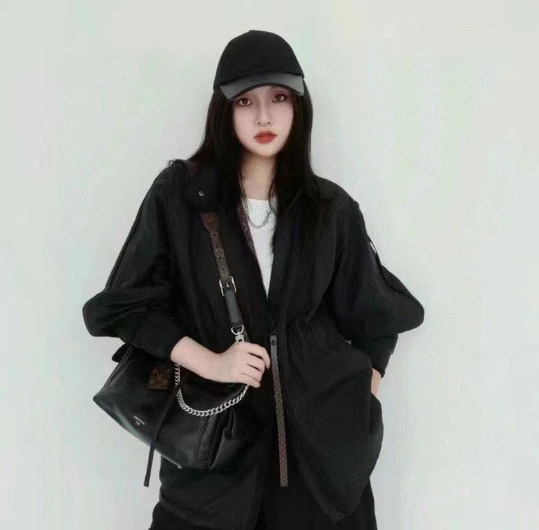 루이비통 M24861 뉴 캐리올 카고 PM
