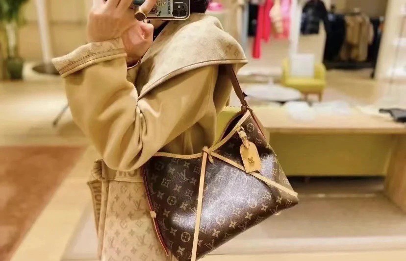 루이비통 M46203 캐리올 PM