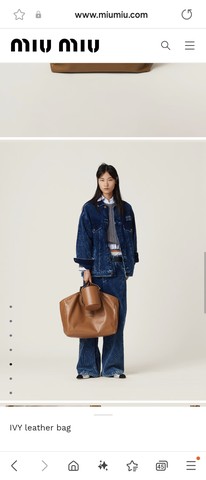 미우미우 아이비 가죽 토트백 5BG276 카라멜 M1
