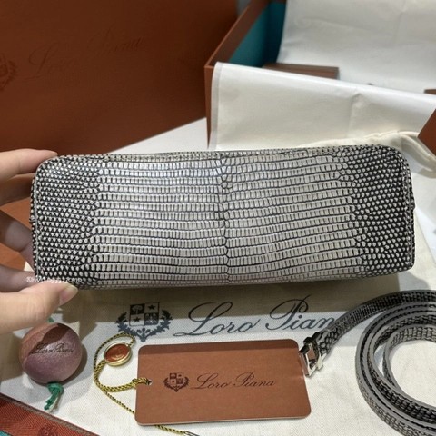 로로피아나 엑스트라 포켓 L19 리자드