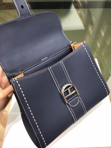 Delvaux Brillant MM Surpiqué 그레인 송아지 가죽 네이비