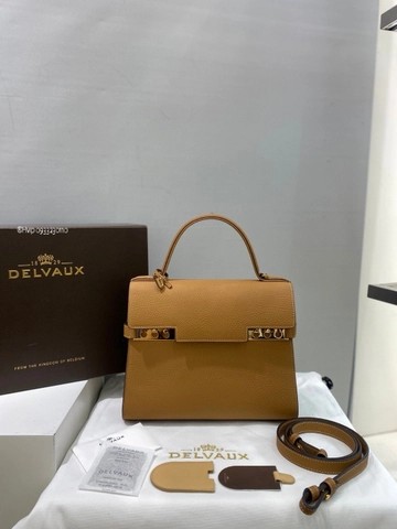 크리스피 송아지 가죽의 Delvaux Tempête MM AA0611AMF0ADNDO 베지탈 - 아이보리