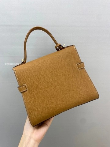 크리스피 송아지 가죽의 Delvaux Tempête PM AA0611AMF0ADNDO 베지탈 - 아이보리