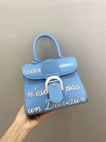 델보 뤼무르 미니 박스 카프 블루