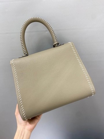 Delvaux Brillant MM 플라이휠 2021 그레이