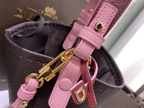 Delvaux 배터리 미니 버킷 Surpiquéen Taurillon Soft AA0607ATT0ADNDO
