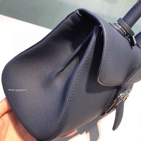 Delvaux Brillant MM 로데오 송아지 가죽 네이비 블(가로형)
