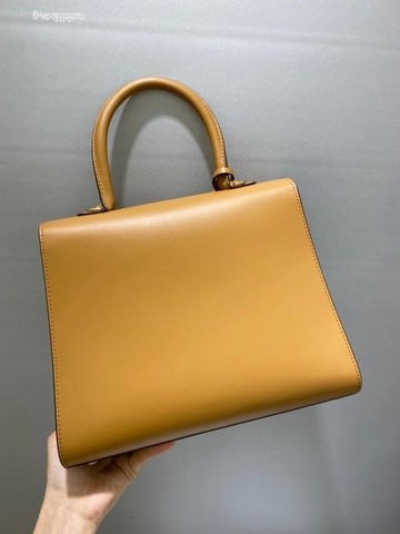 Delvaux Brillant MM 박스 카프 베이지
