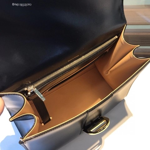 Delvaux Brillant MM 박스 카프 블랙