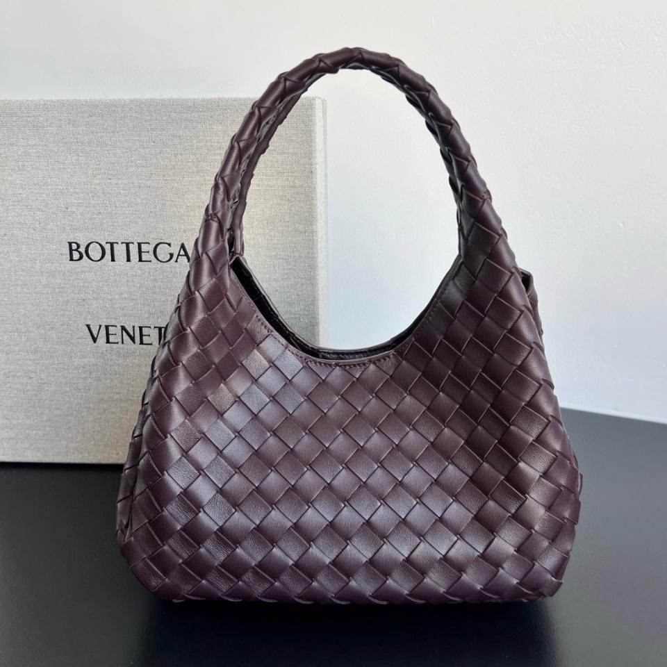 보테가 베네타 스몰 캄파나 다크 바롤로 854248V4 28x16x15cm