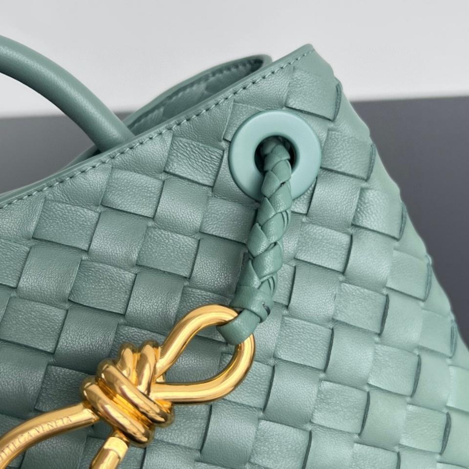Bottega Veneta 스몰 안디아모 그린 743568 25x22x10.5 cm