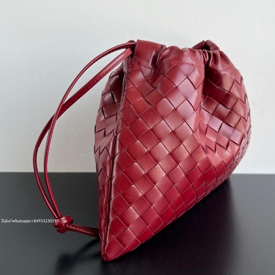 보테가 베네타 미디엄 더스트백 (레드, 796728, 32x23x1cm)