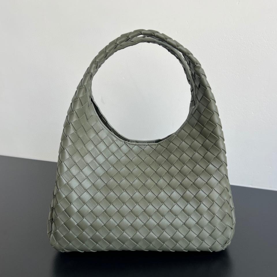 보테가 베네타 미디엄 캄파나 피클 백 844249V4 33x20x16.5cm