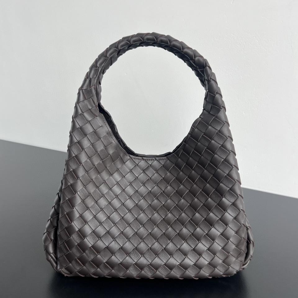보테가 베네타 미디엄 캄파나 폰단트 844249V4 33x20x16.5cm