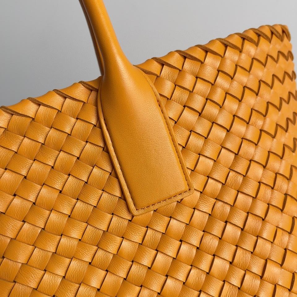 Bottega Veneta 미디엄 카바트 오렌지 608810 40x28x16cm