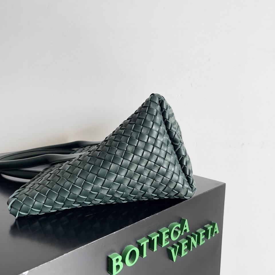 보테가베네타 미디엄 카바트 다크그린 608810 40x28x16cm