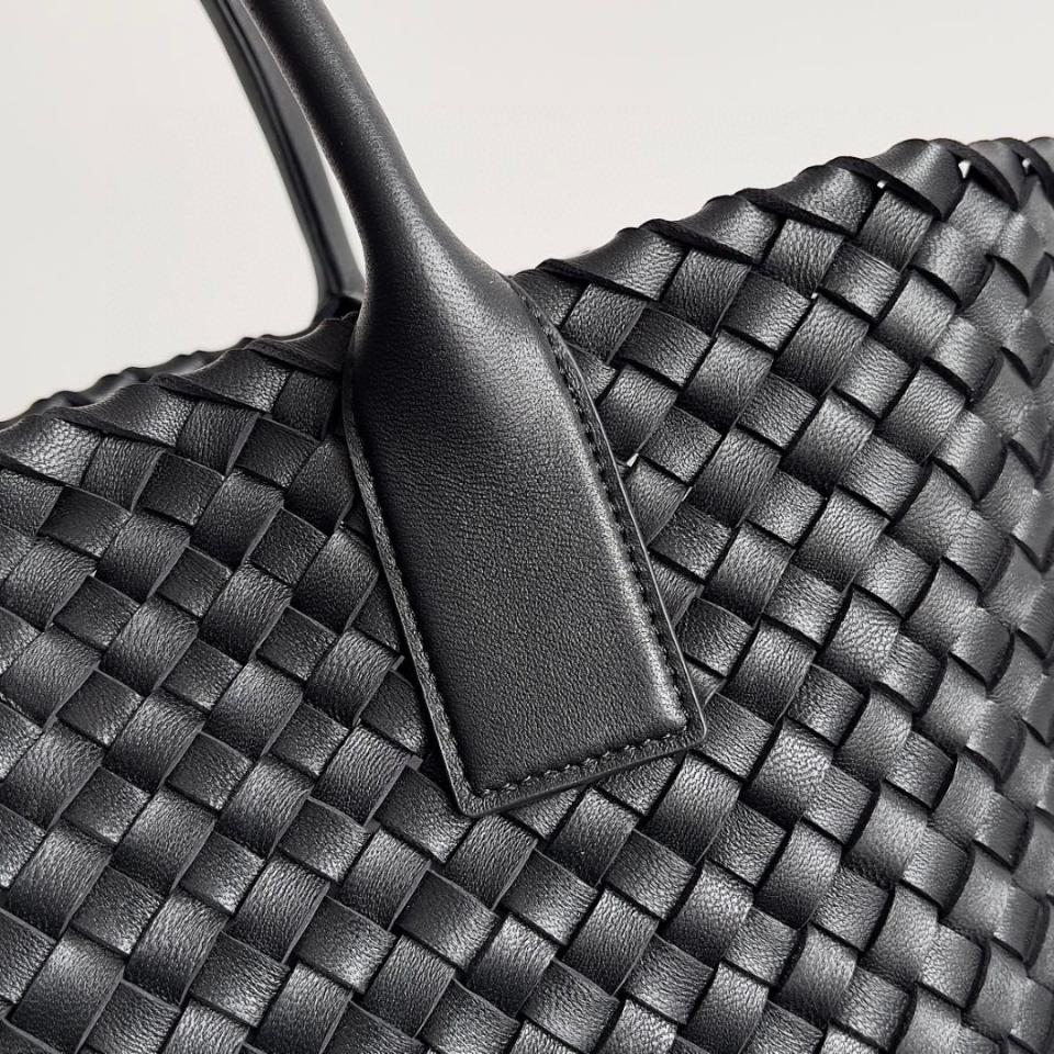 Bottega Veneta 미디엄 카바트 블랙 608810 40x28x16cm