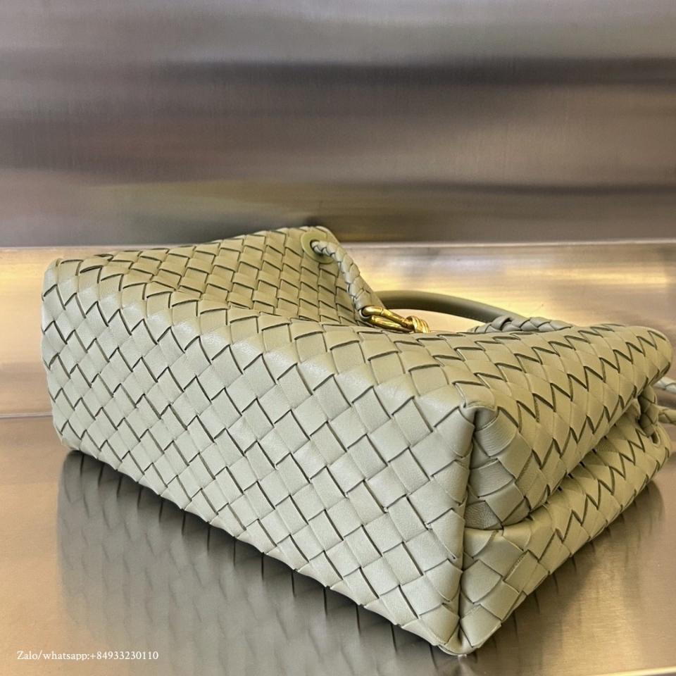 BOTTEGA VENETA 미디엄 Andiamo Travertine 743572 32x25x11cm