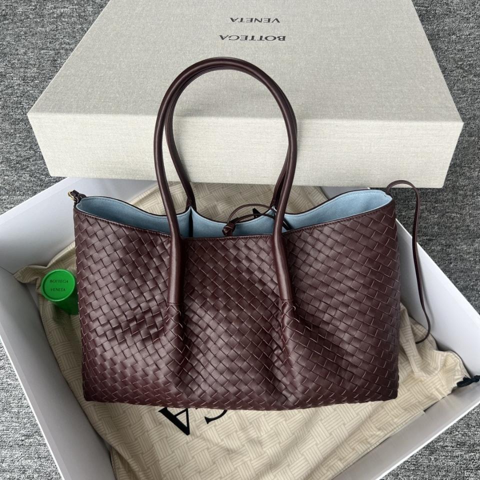 보테가베네타 라지 피나코테카 버건디/블루 817166 23*43*14.5cm