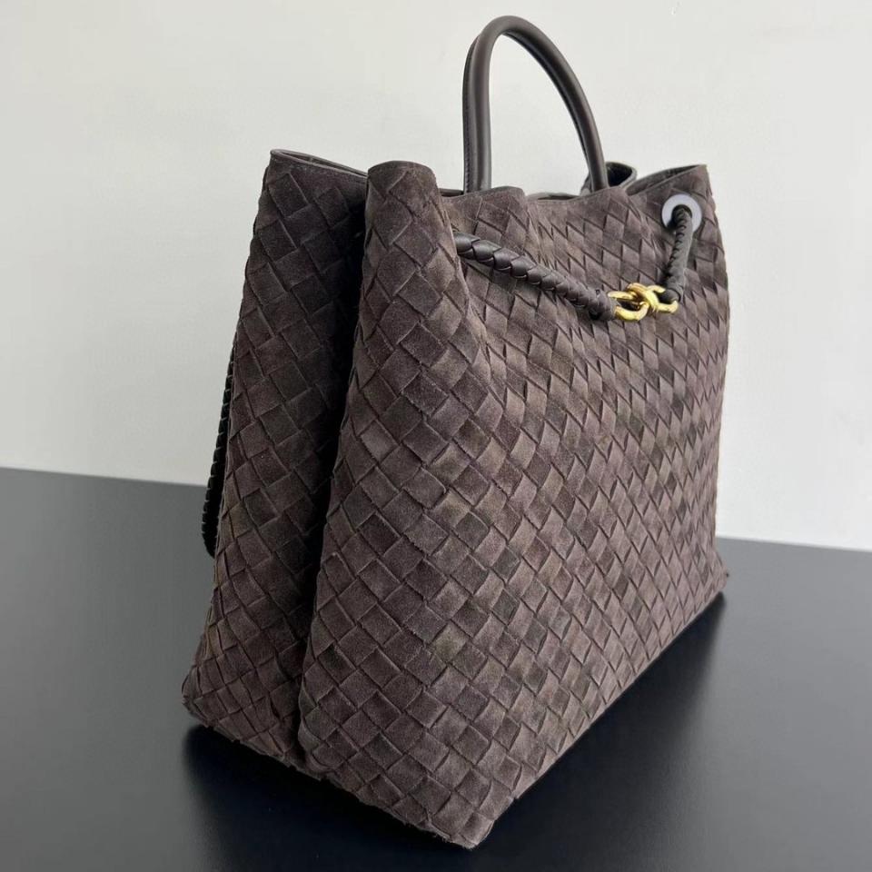 보테가베네타 라지 안디아모 퐁당 스웨이드 743575 45*22*34 cm