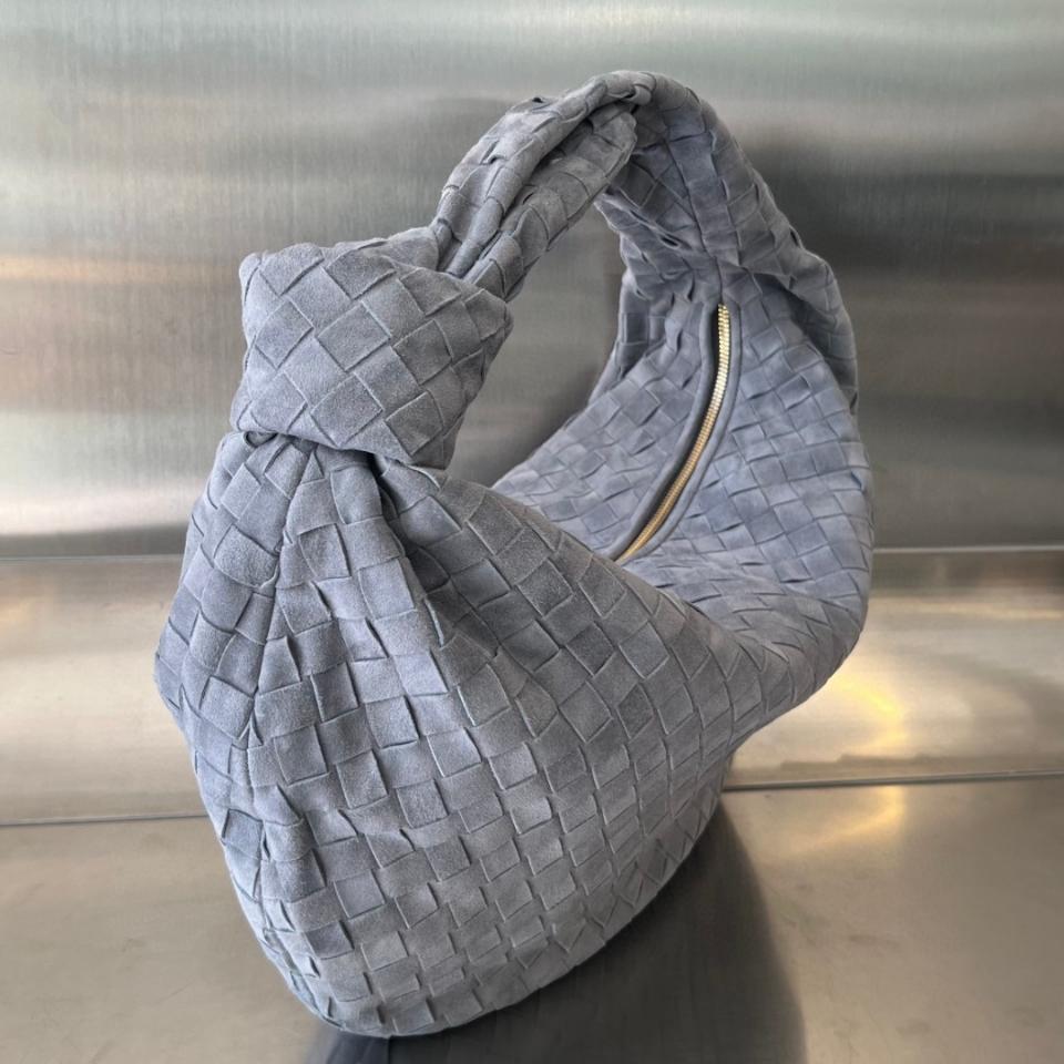 보테가 베네타 조디 다크 그레이 스웨이드 600261 48x40x16cm