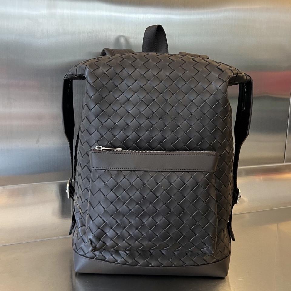 Bottega Veneta 인트레치아토 백팩 퐁당 653118 42x30x13cm