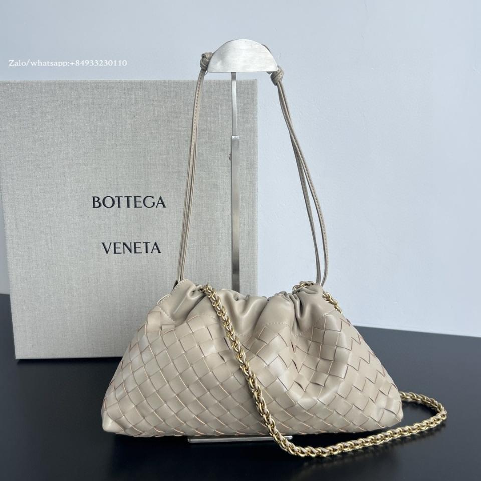 BOTTEGA VENETA 더스트백 노떼 베이지 839394 33x19x8CM