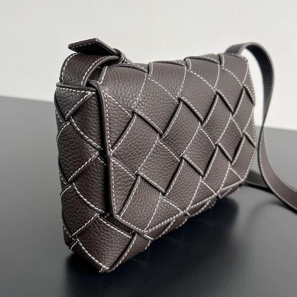 보테가베네타 디아고 다크 우드 795637 22.5x16.5x5.5cm