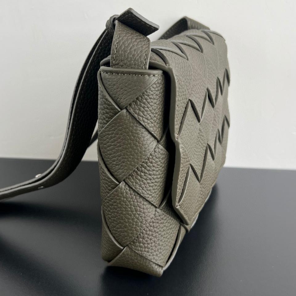 보테가베네타 디아고 다크카키 795637 22.5x16.5x5.5cm