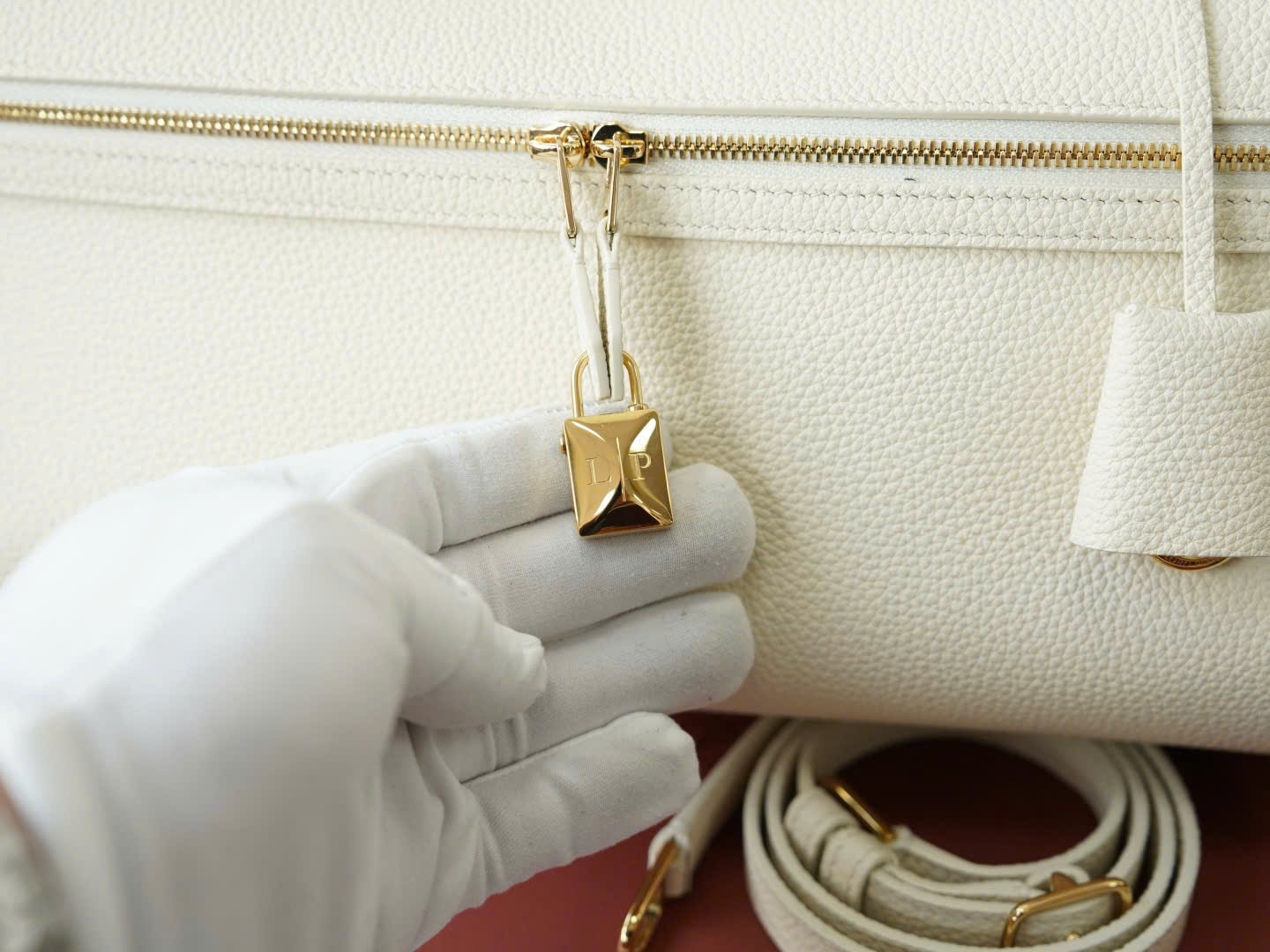 Extra Softy Bag L33 핸드백