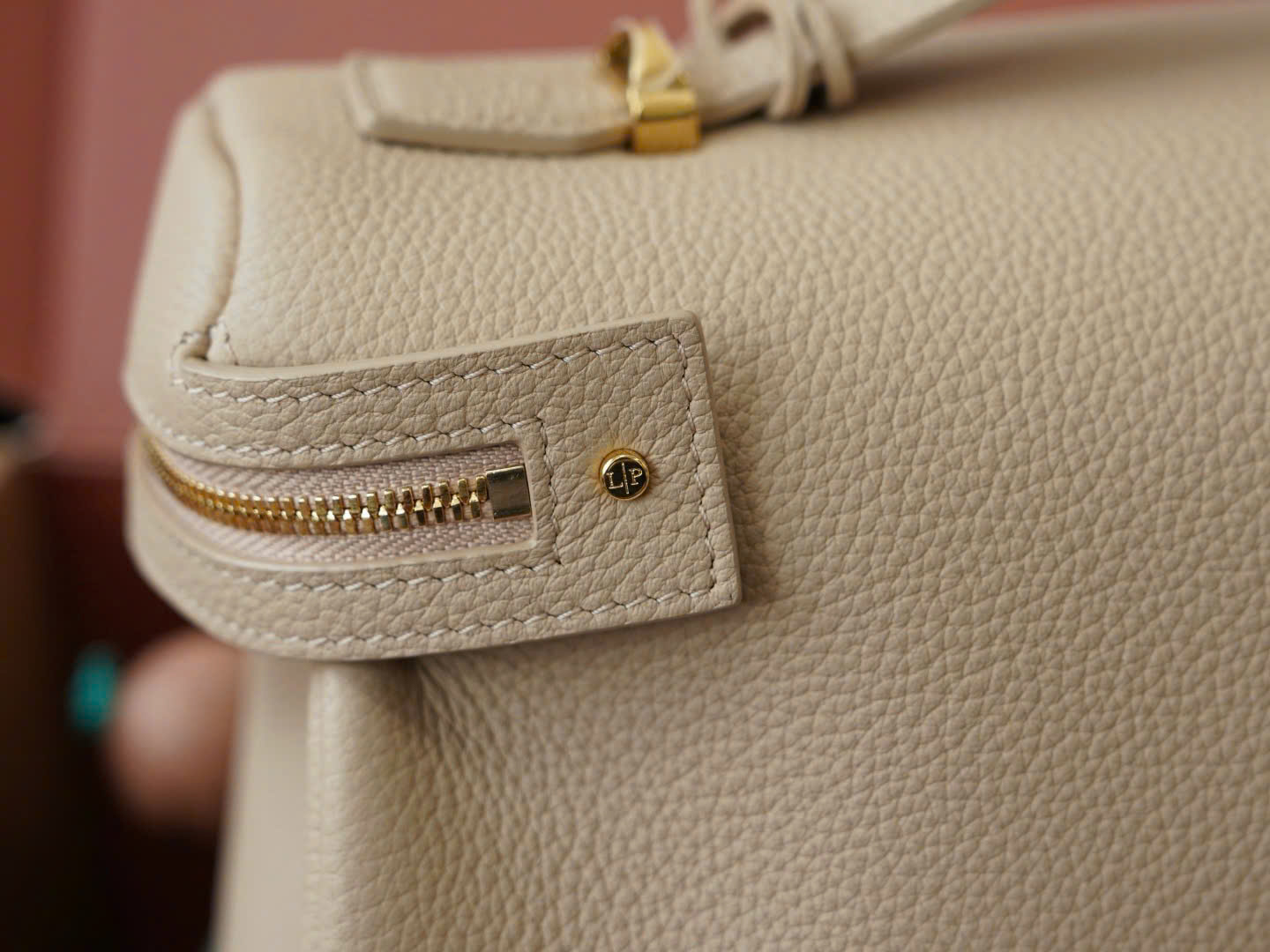 Extra Softy Bag L33 핸드백