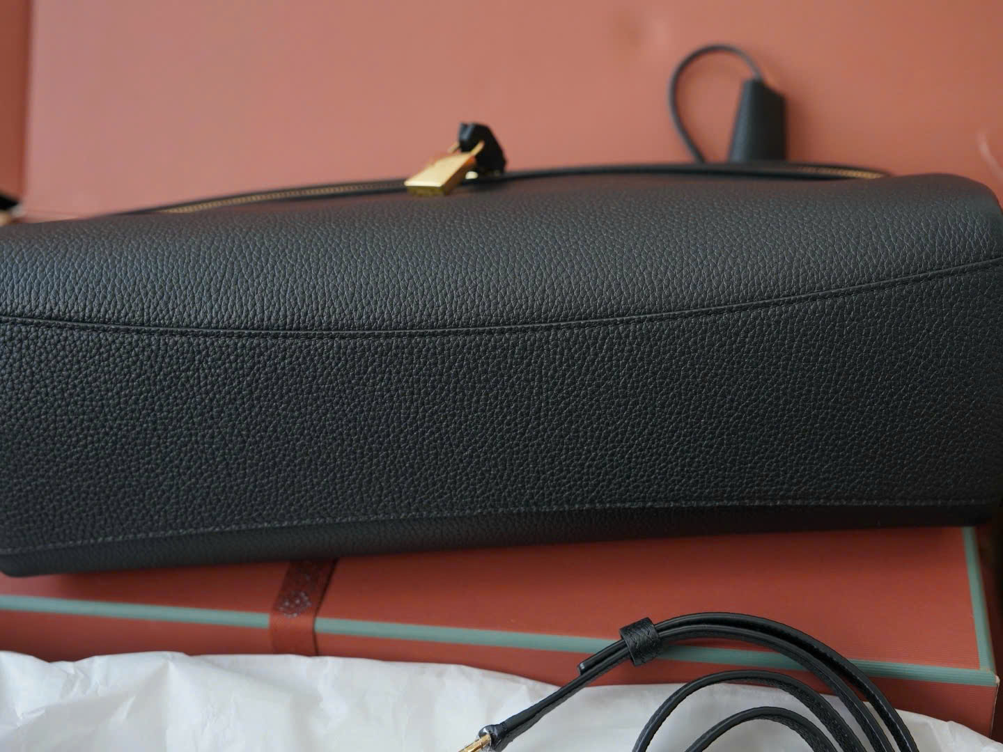 Extra Softy Bag L33 핸드백