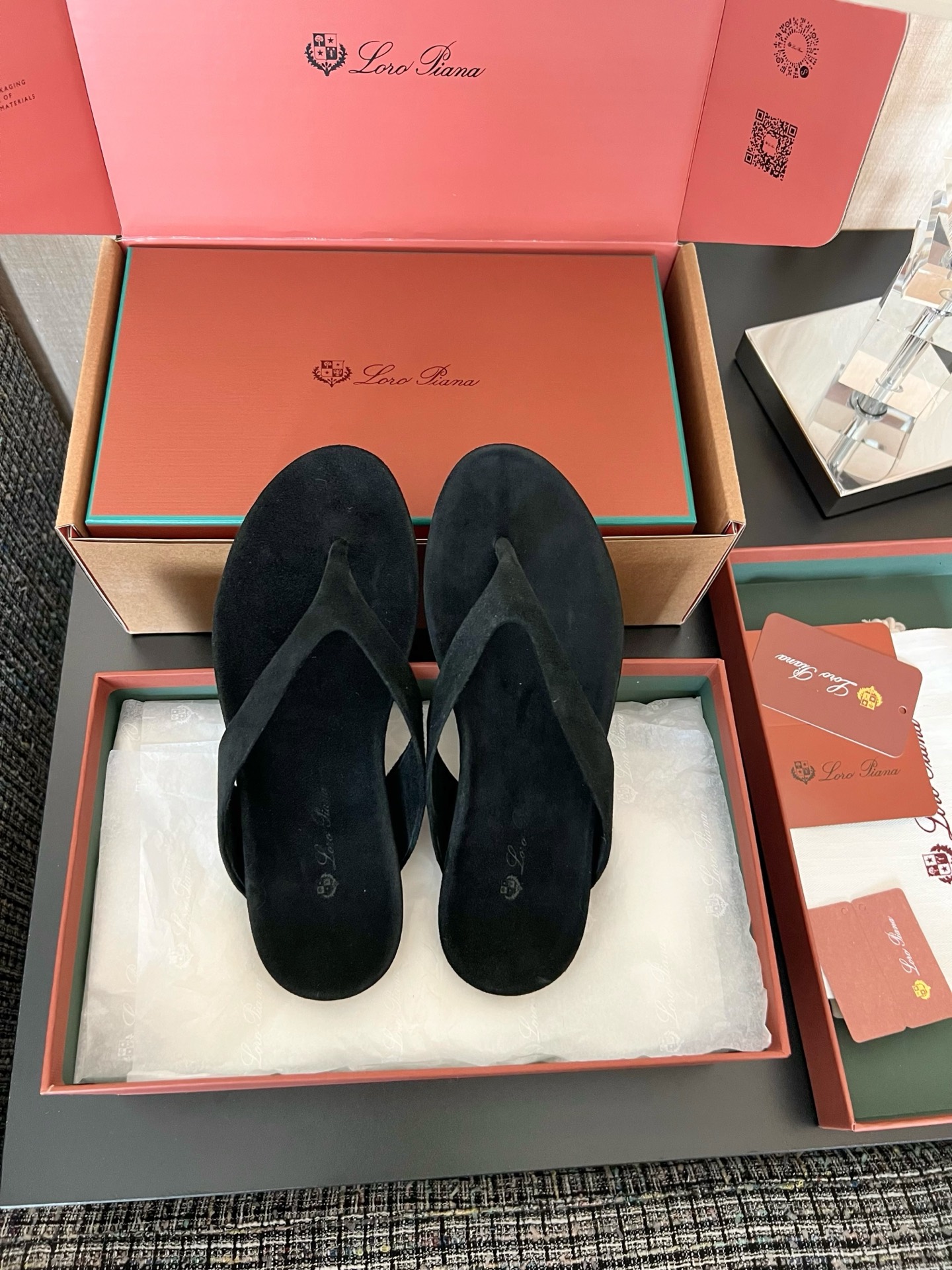 Loro Piana Ida 스웨이드 고트스킨 라운드 토 플랫 조리