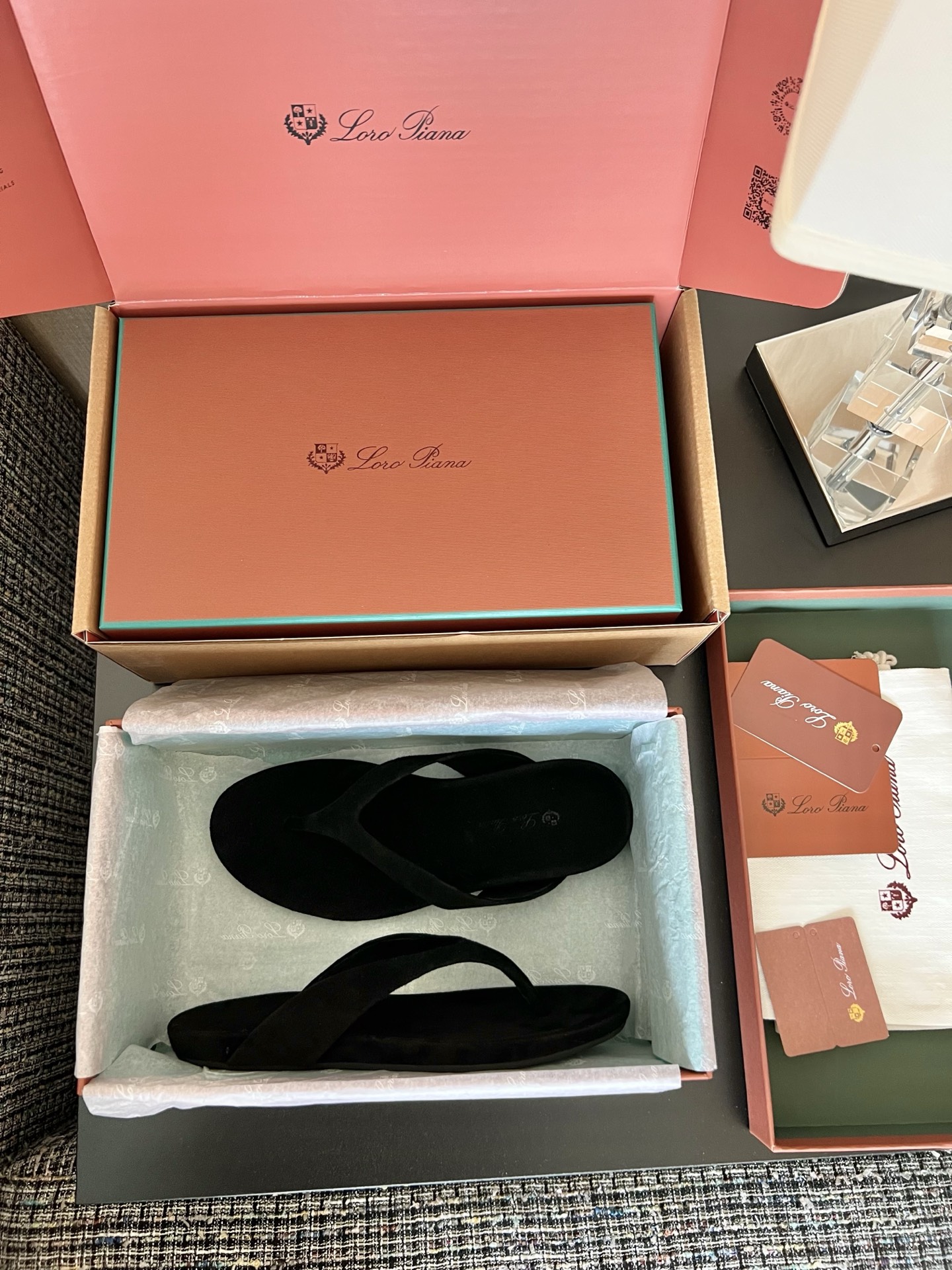 Loro Piana Ida 스웨이드 고트스킨 라운드 토 플랫 조리
