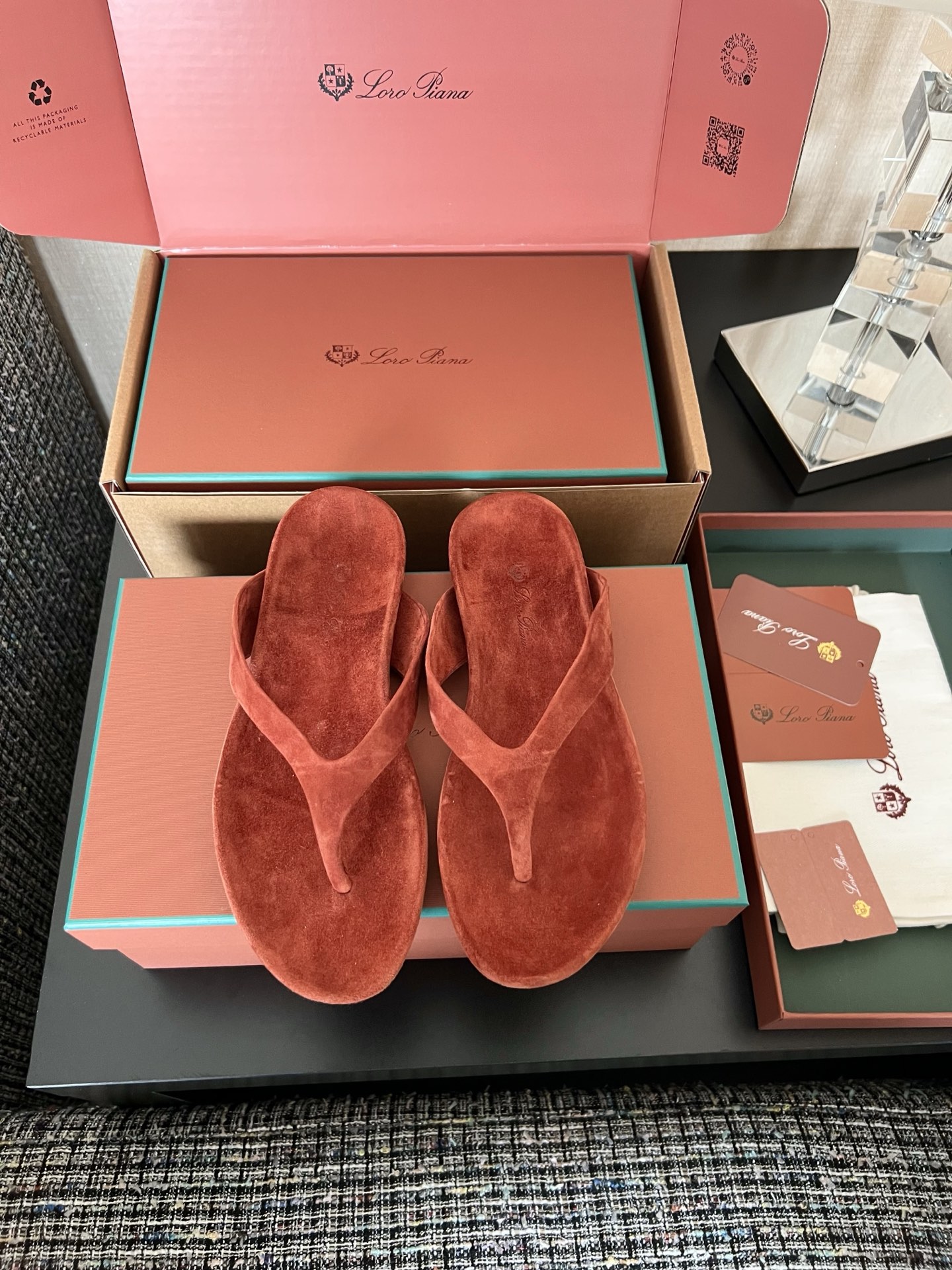 Loro Piana Ida 스웨이드 고트스킨 라운드 토 플랫 조리