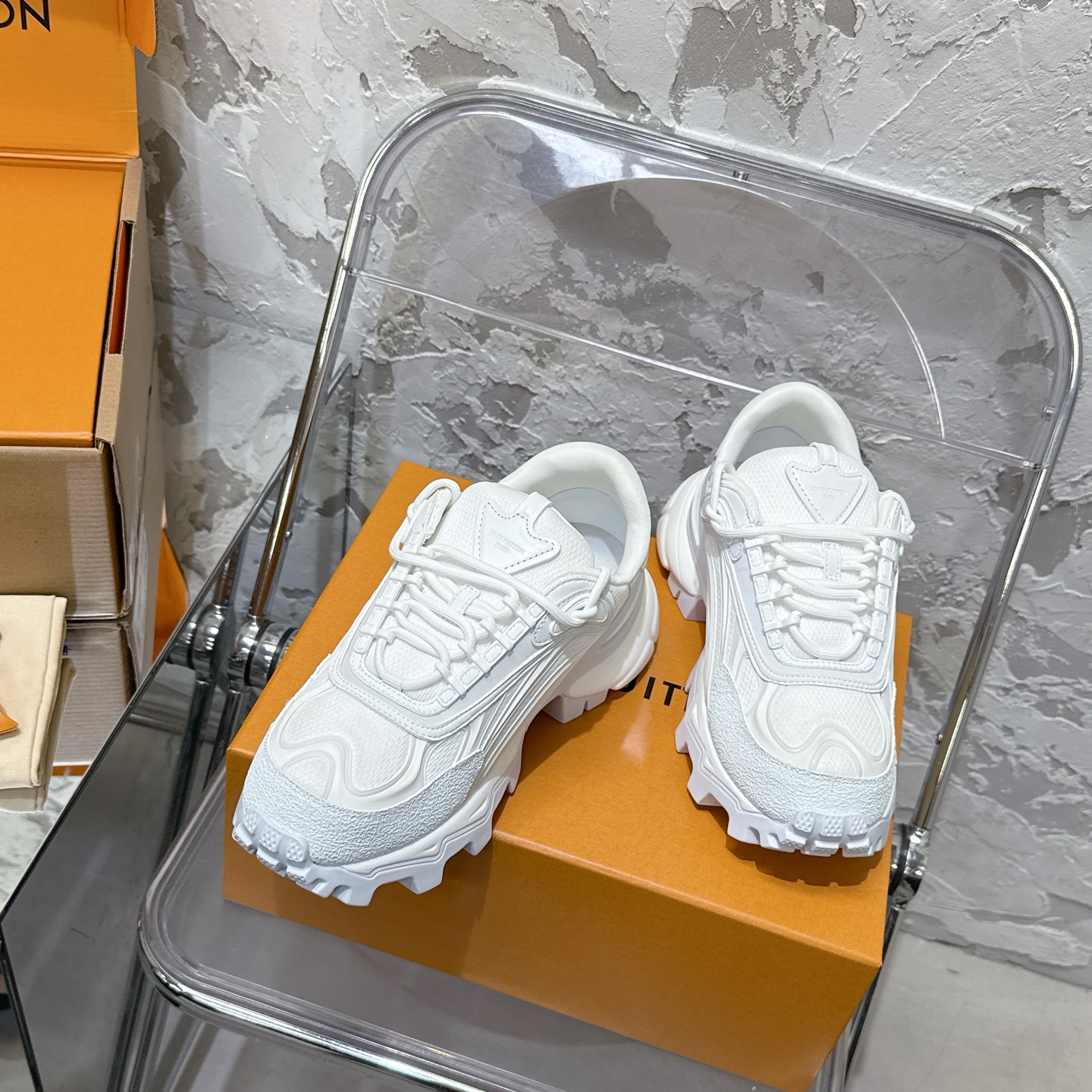 LV Runner Summit 26fw 신상 아웃도어 운동화  등산화