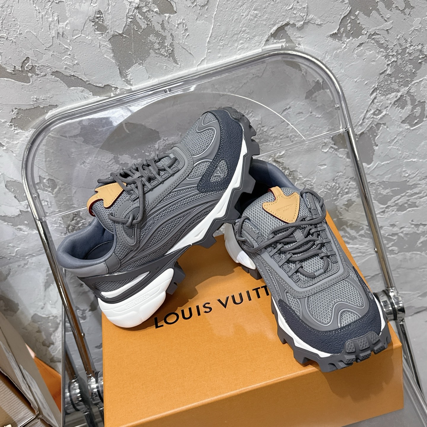 LV Runner Summit 26fw 신상 아웃도어 운동화  등산화