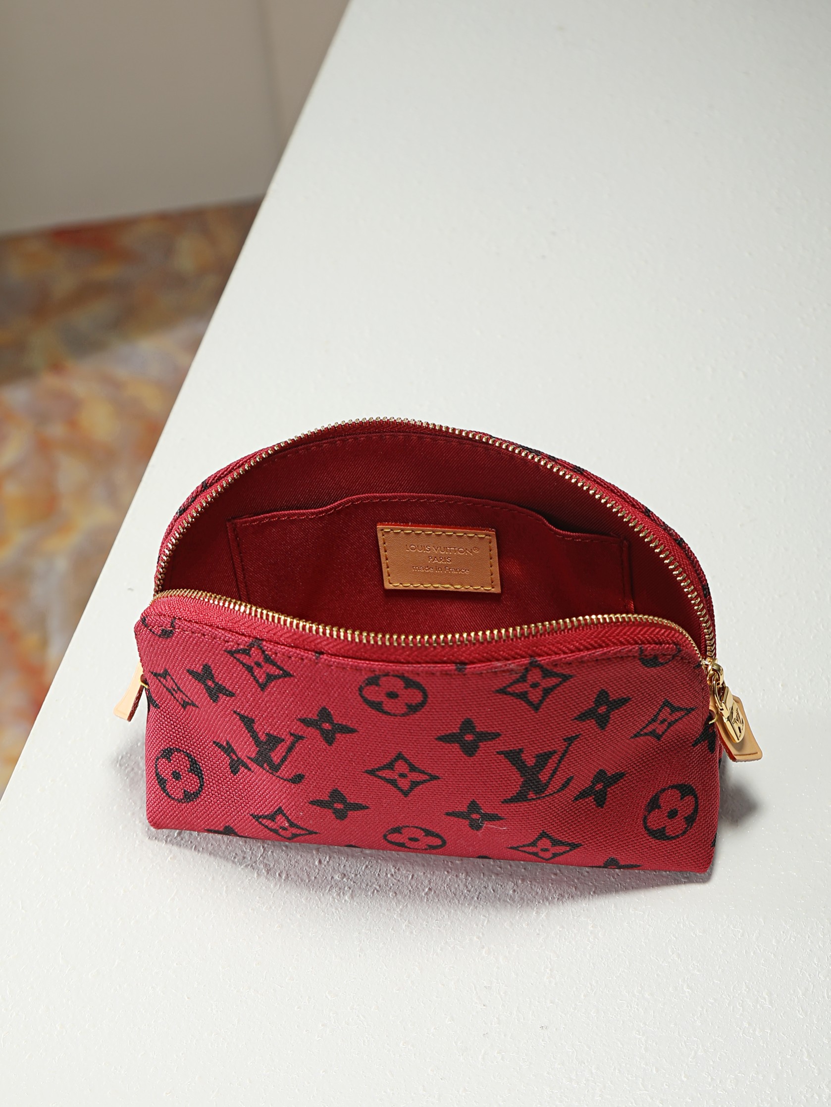 루이비통 M25757 Pochette Cosmétique 소형 파우치