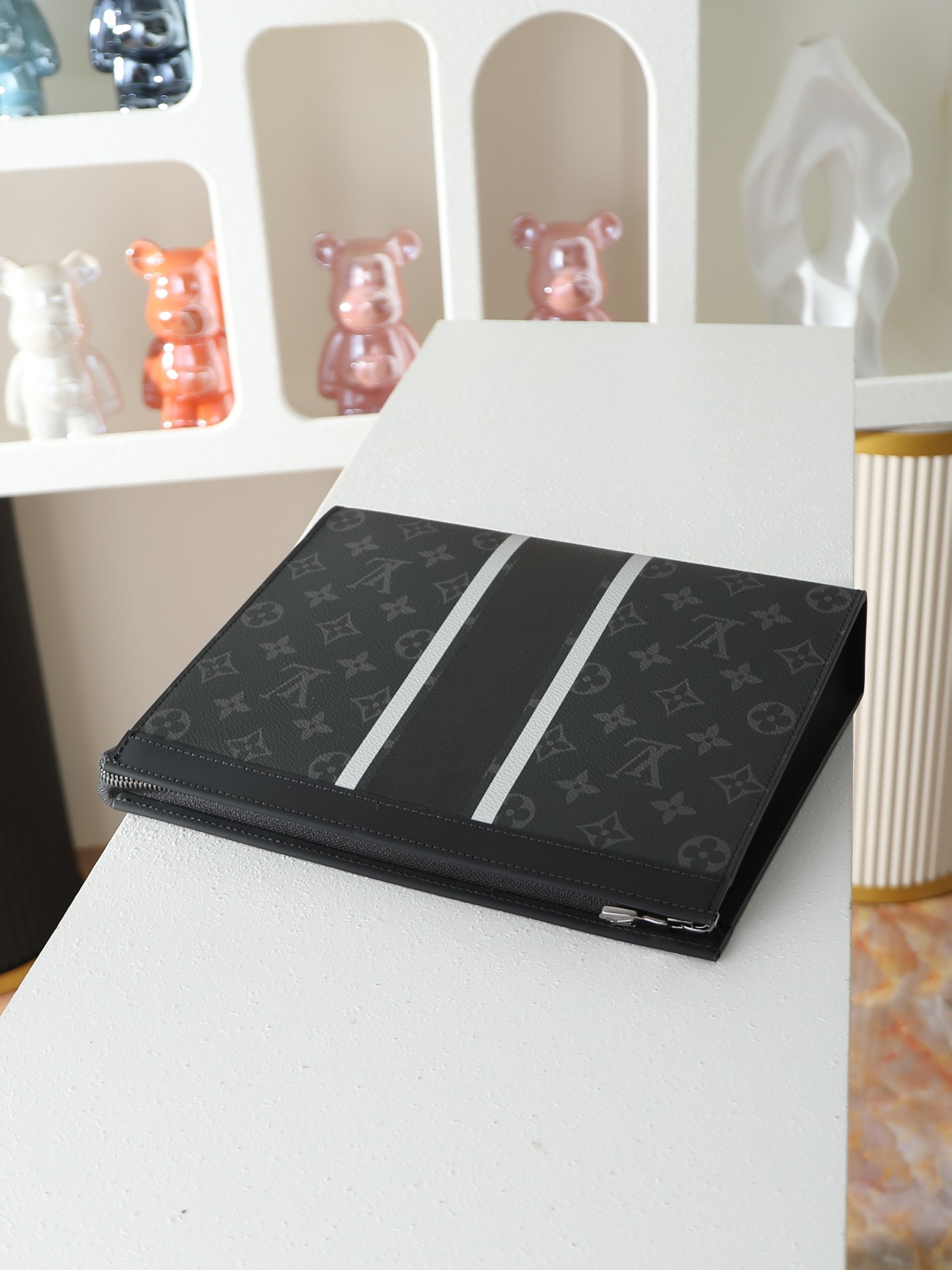 루이비통 M64440 Pochette Voyage 후지와라 히로시 협업 스트라이프 스타일 클러치백