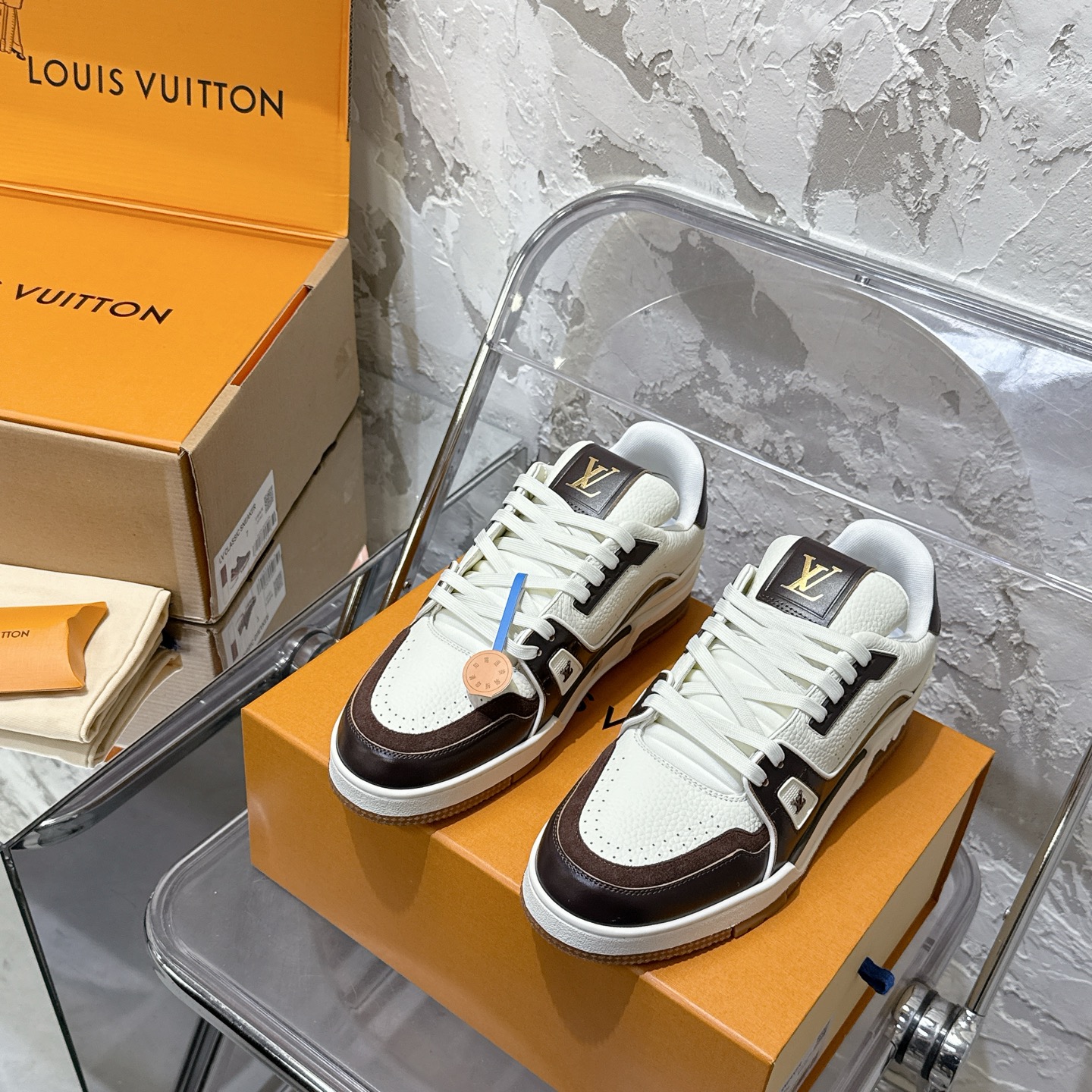 루이비통 LV Trainer 스타일 남성용 로우탑 스니커즈