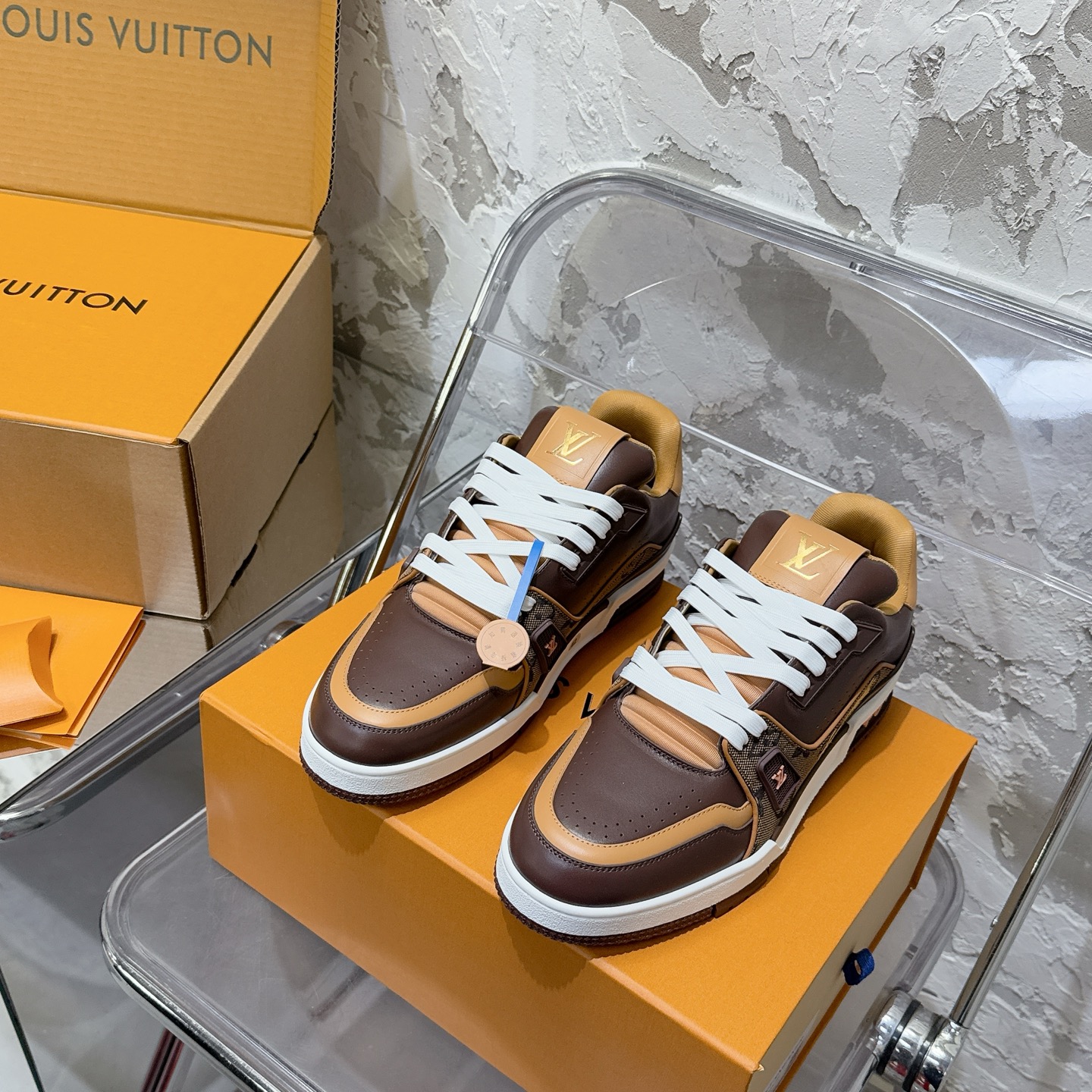 루이비통 LV Trainer 스타일 남성용 로우탑 스니커즈