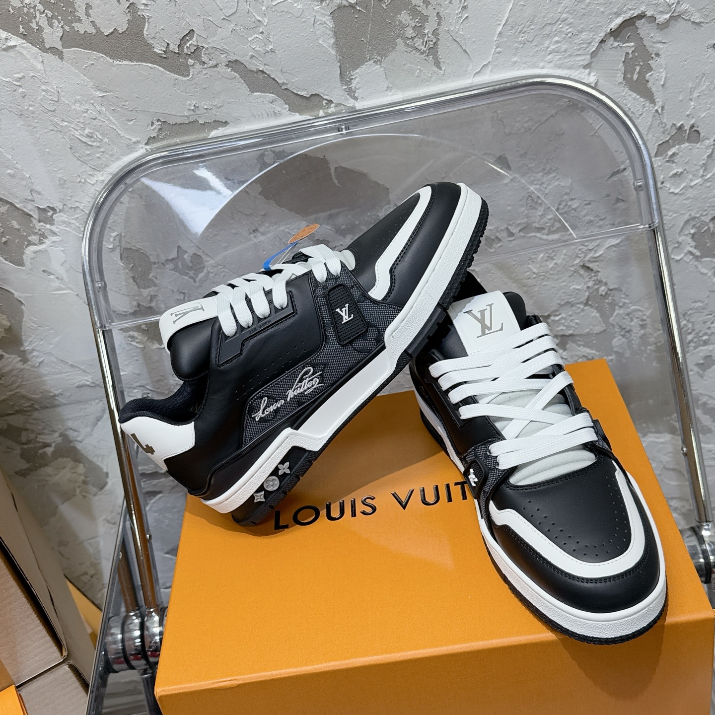 루이비통 LV Trainer 스타일 남성용 로우탑 스니커즈