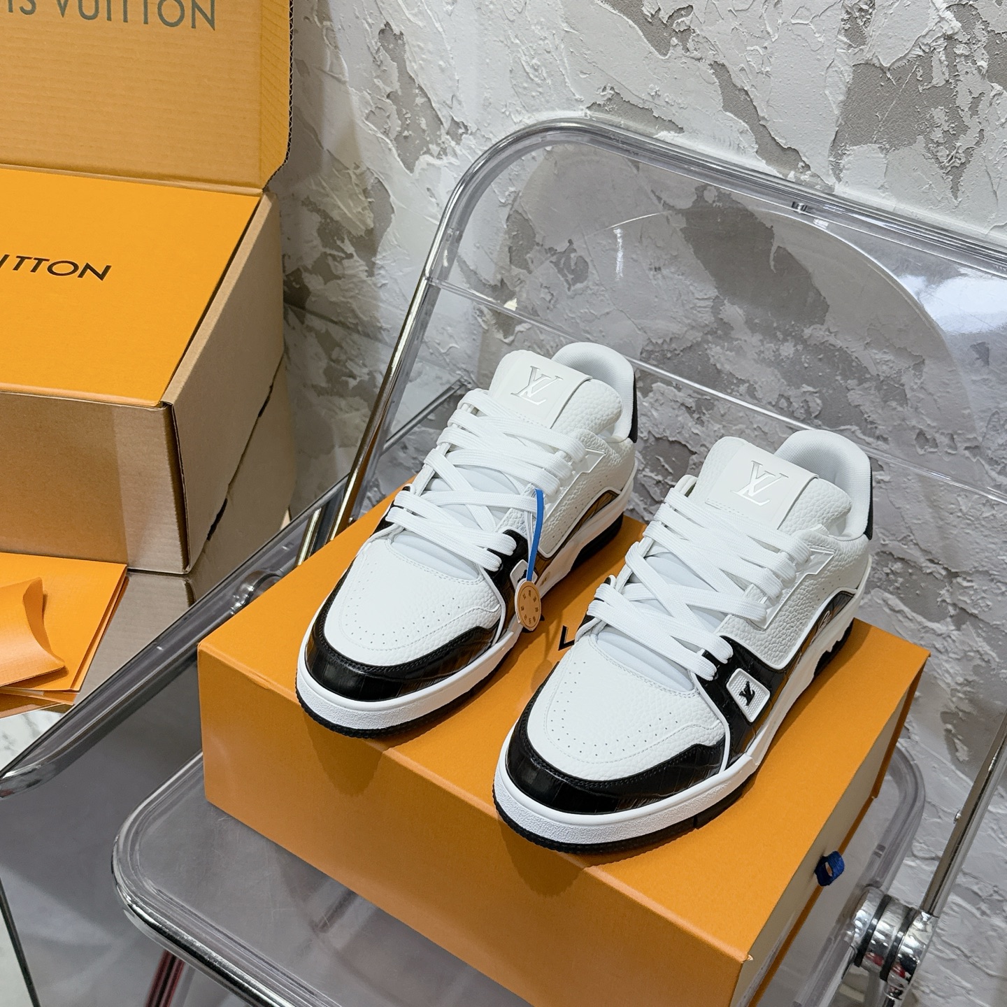 루이비통 LV Trainer 스타일 남성용 로우탑 스니커즈