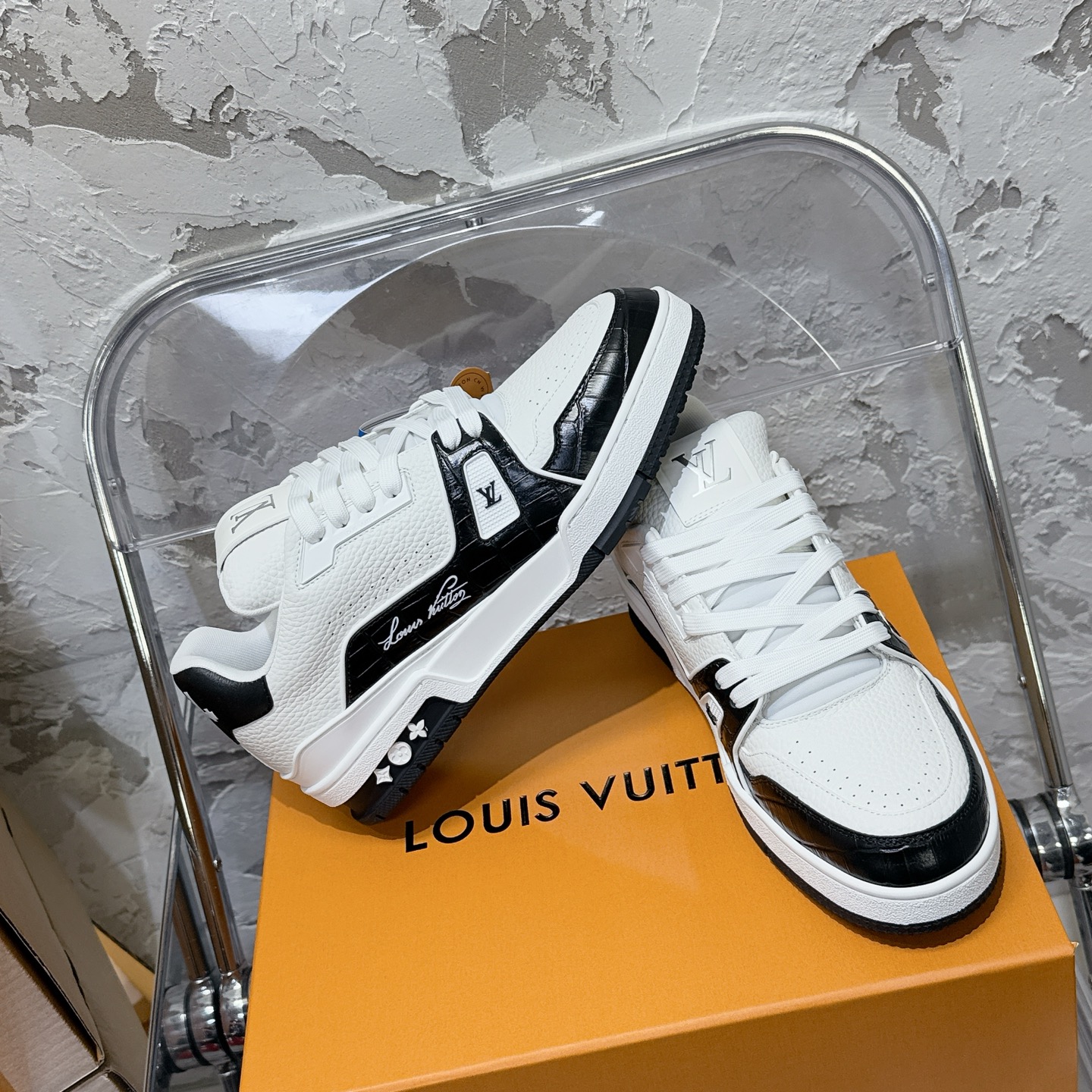 루이비통 LV Trainer 스타일 남성용 로우탑 스니커즈