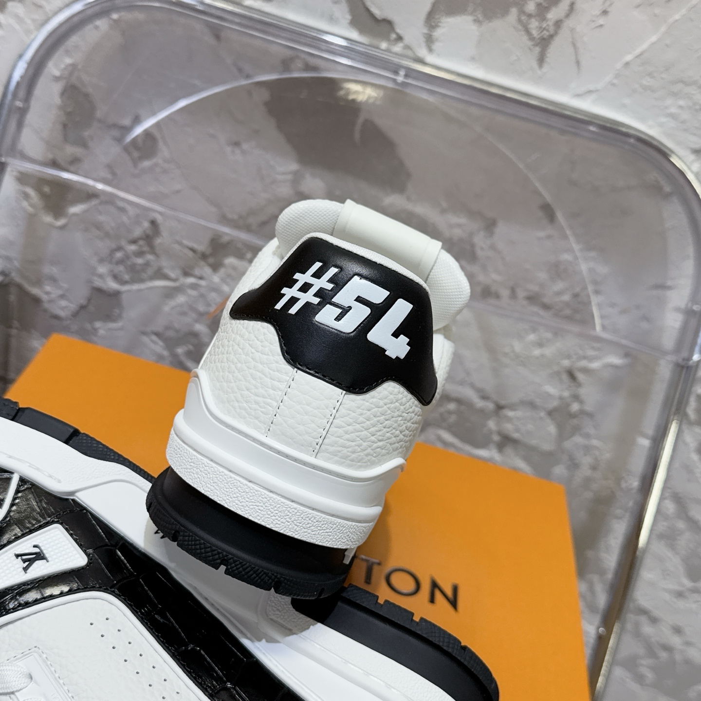루이비통 LV Trainer 스타일 남성용 로우탑 스니커즈
