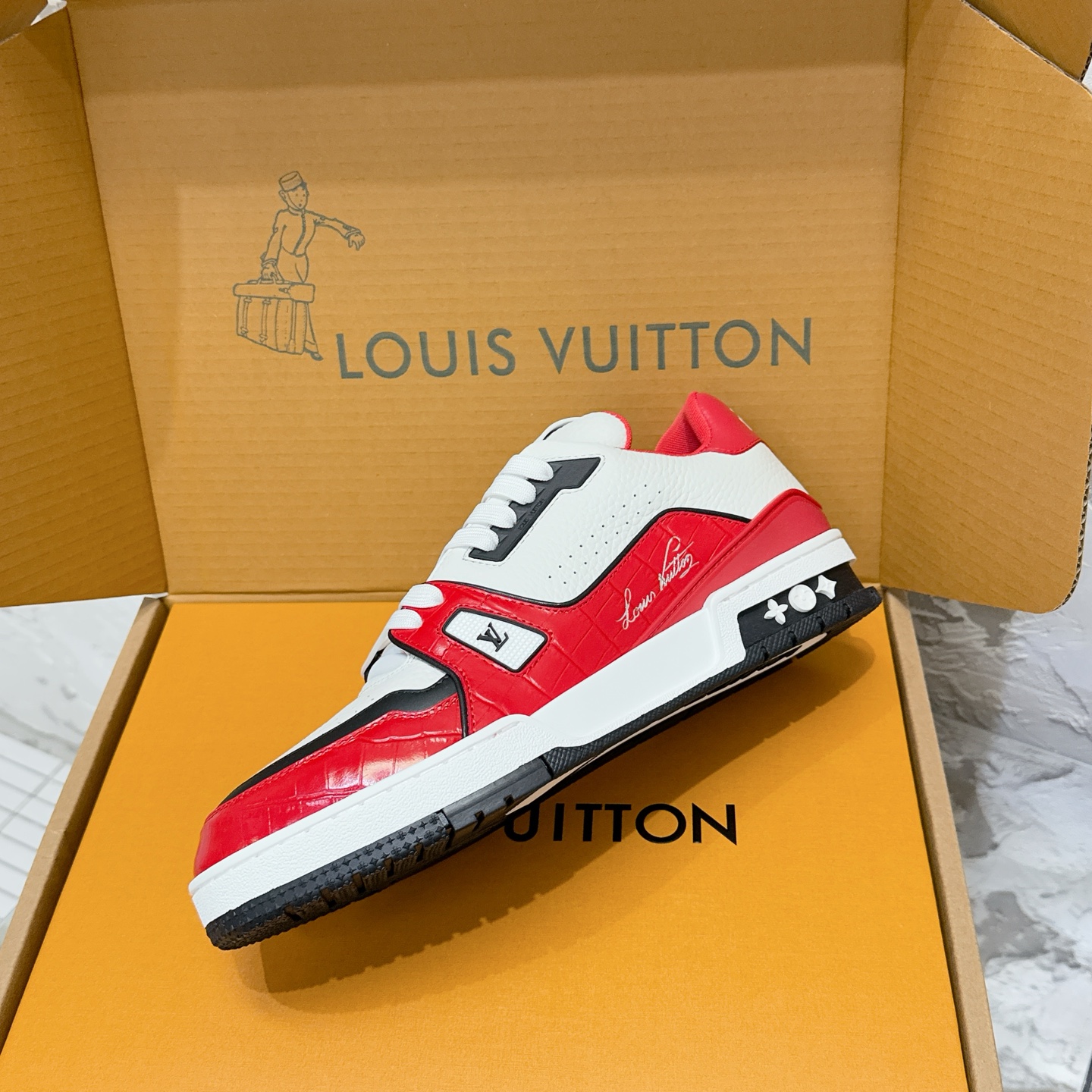 루이비통 LV Trainer 스타일 남성용 로우탑 스니커즈