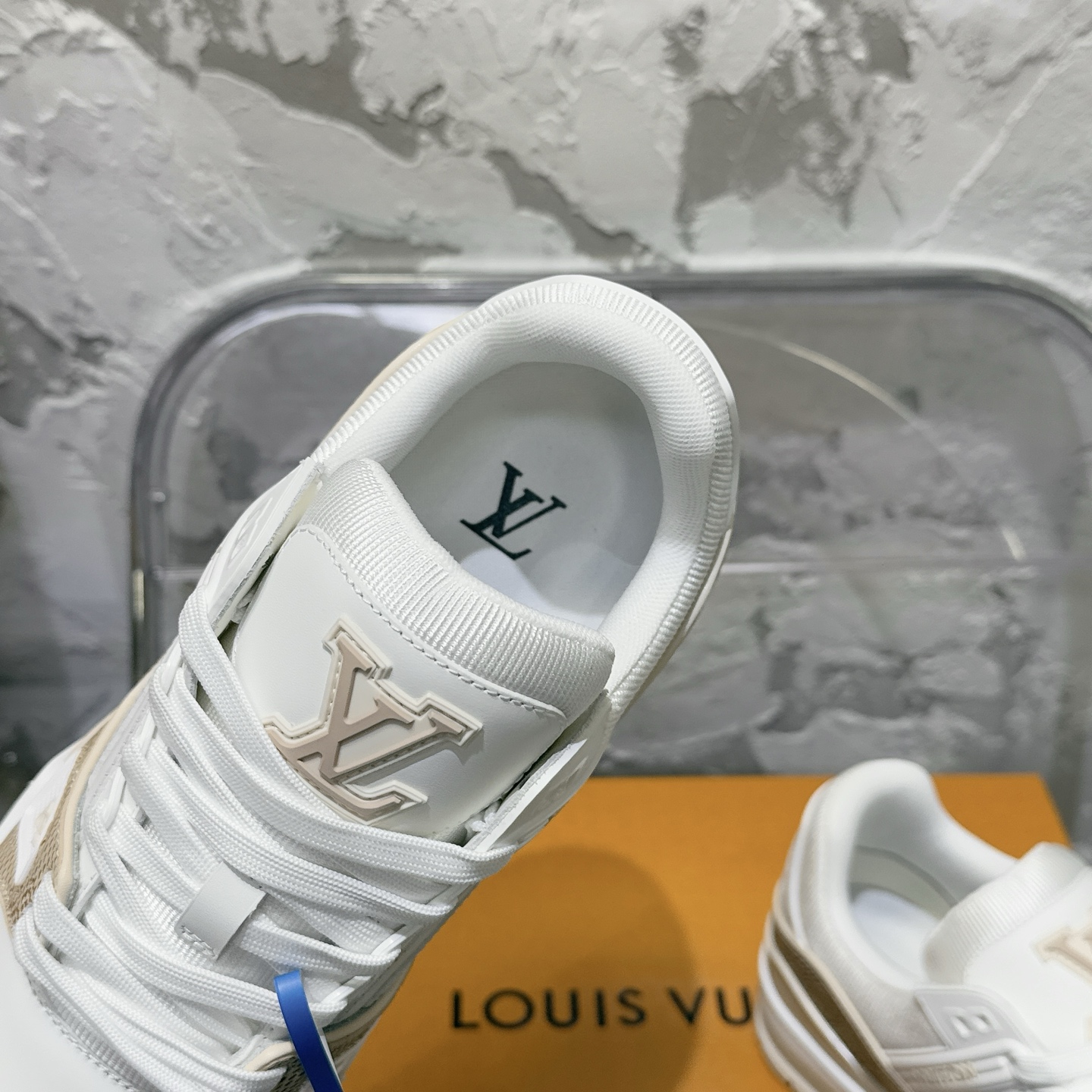 루이비통 LV Trainer 스타일 남성용 로우탑 스니커즈