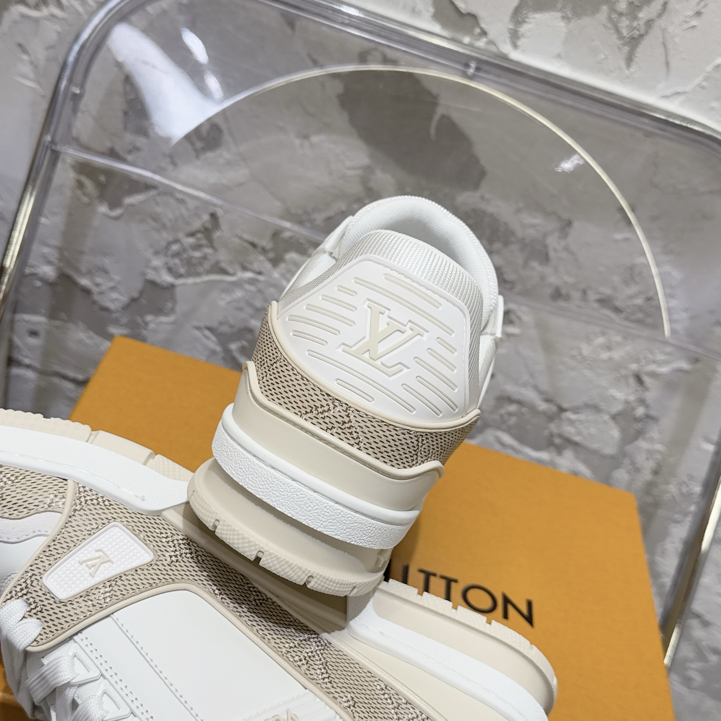 루이비통 LV Trainer 스타일 남성용 로우탑 스니커즈