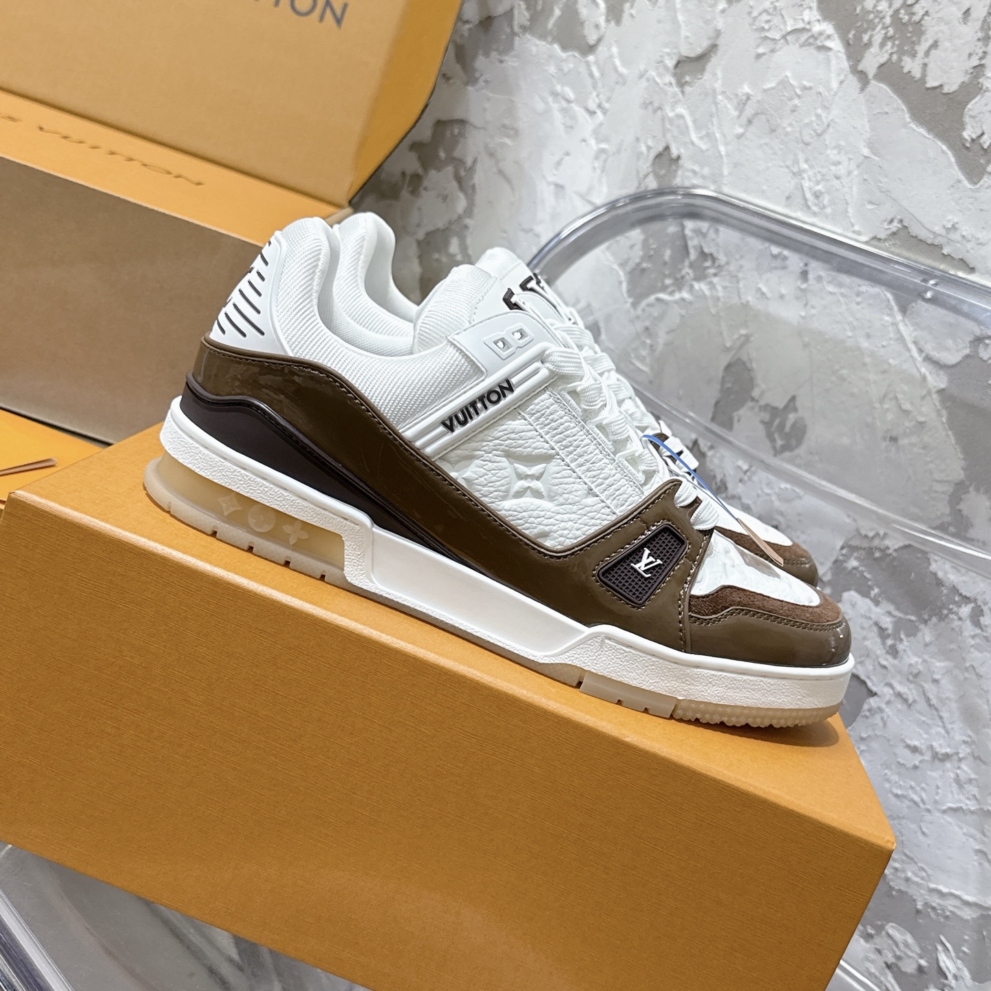 루이비통 LV Trainer 스타일 남성용 로우탑 스니커즈