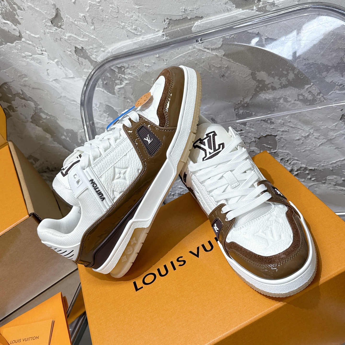 루이비통 LV Trainer 스타일 남성용 로우탑 스니커즈